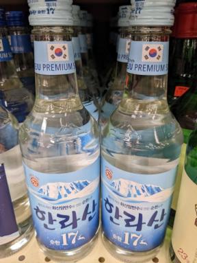 Hallasan - 17% Soju 375ml (6 pack bottles) (6 pack bottles)